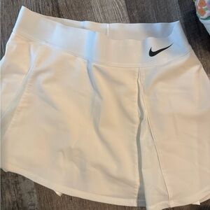Nike Women's White Skort
